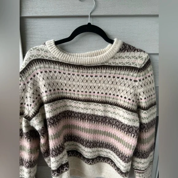 Mango Sweater - Picture 3 of 3